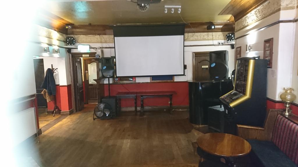 The King'S Head Hotel Keighley Buitenkant foto